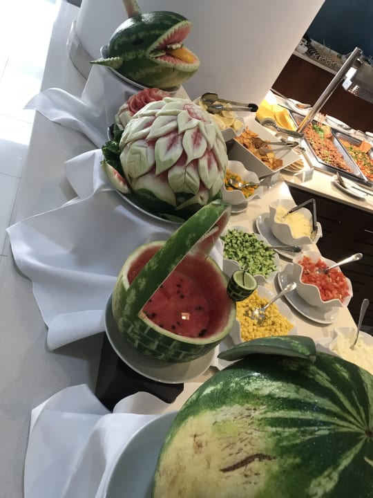 Gastro Crystal Springs Beach Hotel