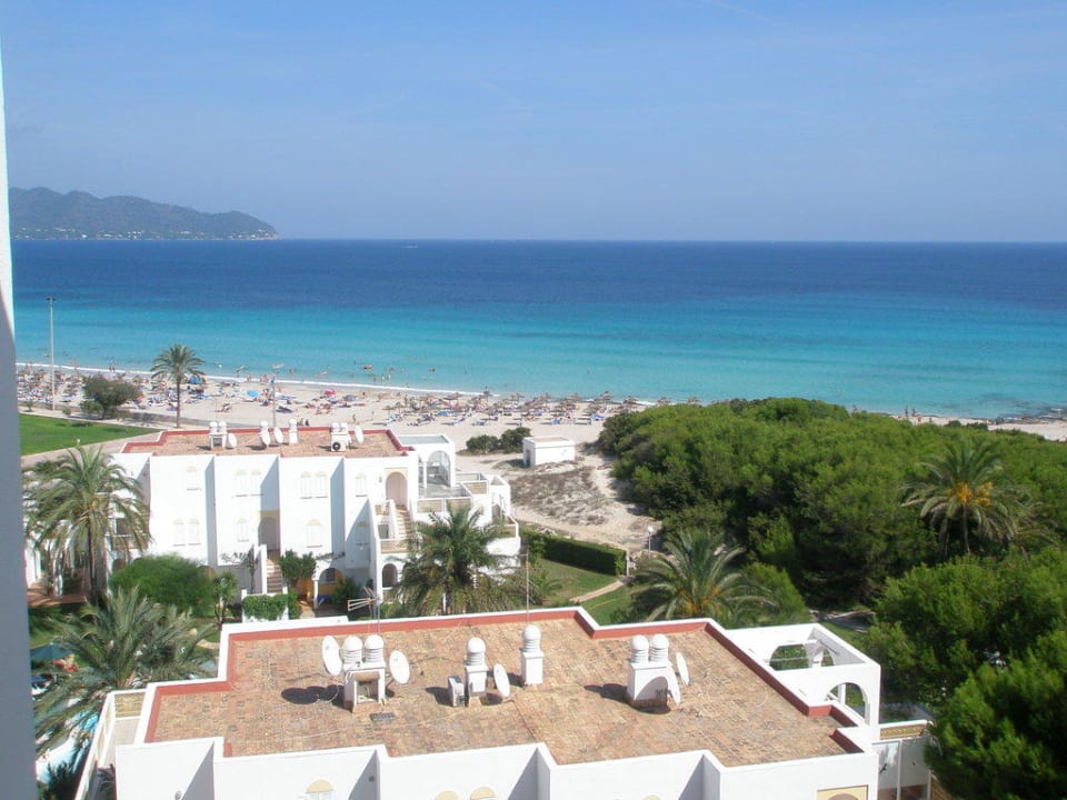 Blick zum Strand Hipotels Bahia Grande