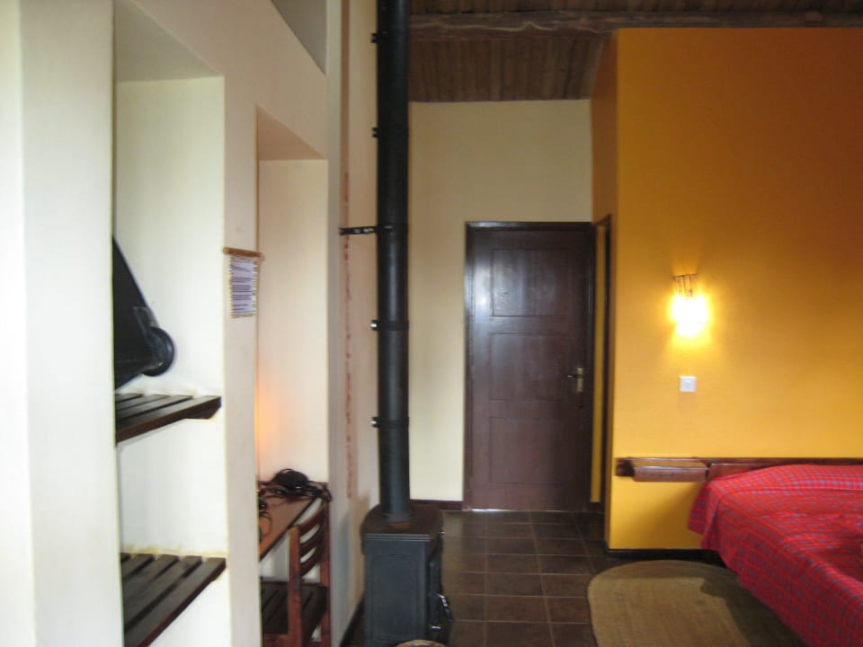 Просторный номер Rhino Lodge