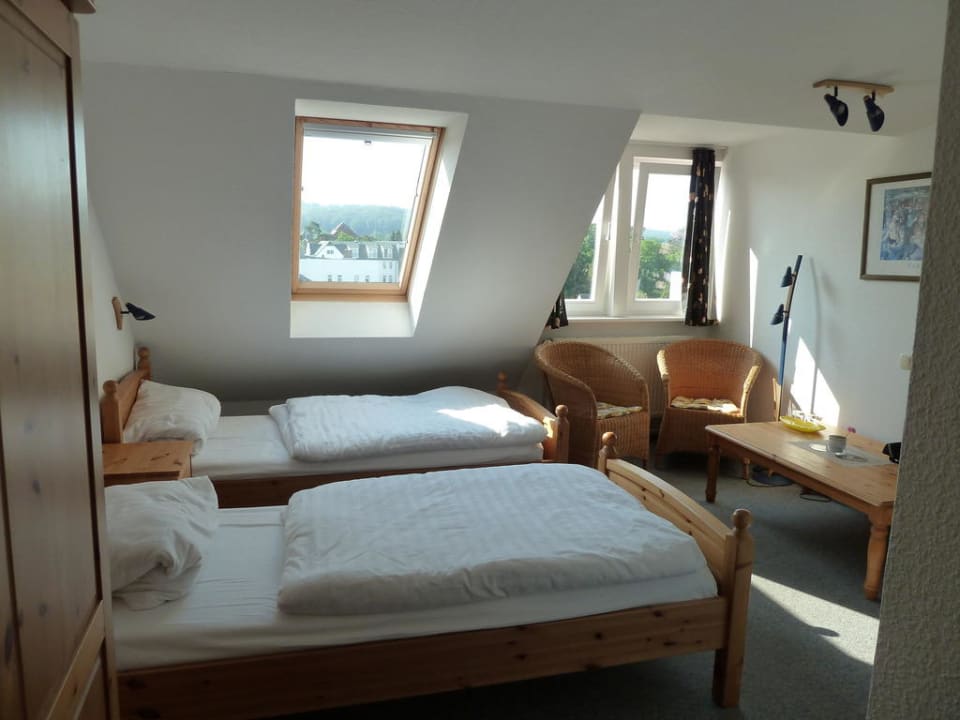 Doppelzimmer für Ehepaar! Pension Haus Edelweiss