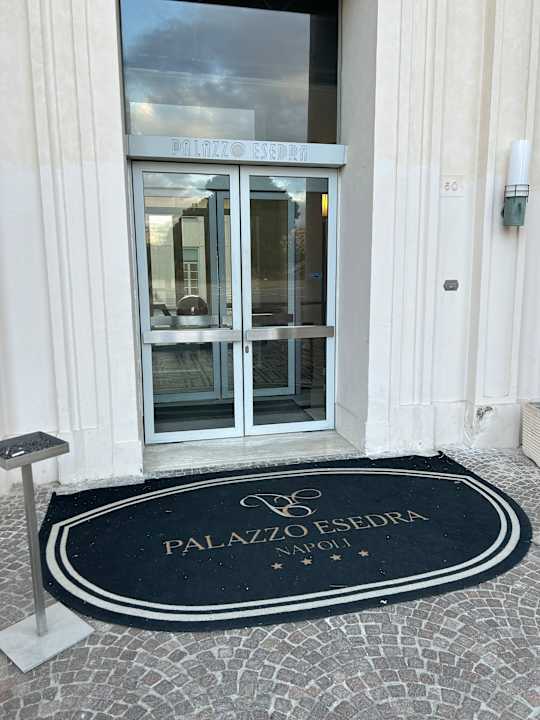 Außenansicht Hotel Palazzo Esedra