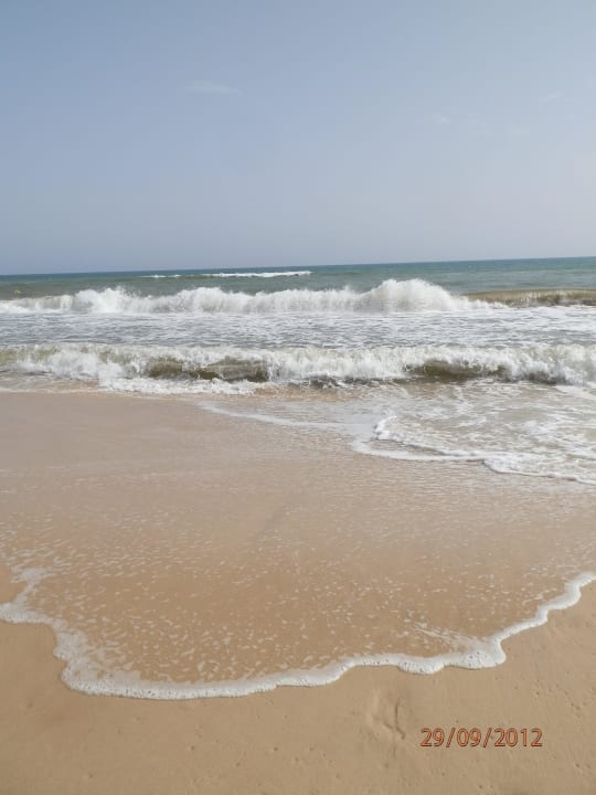 27° Wasser, Luft 34° The Orangers Beach Resort and Bungalows