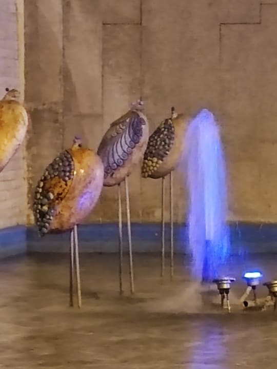 Sonstiges Well Palace Side