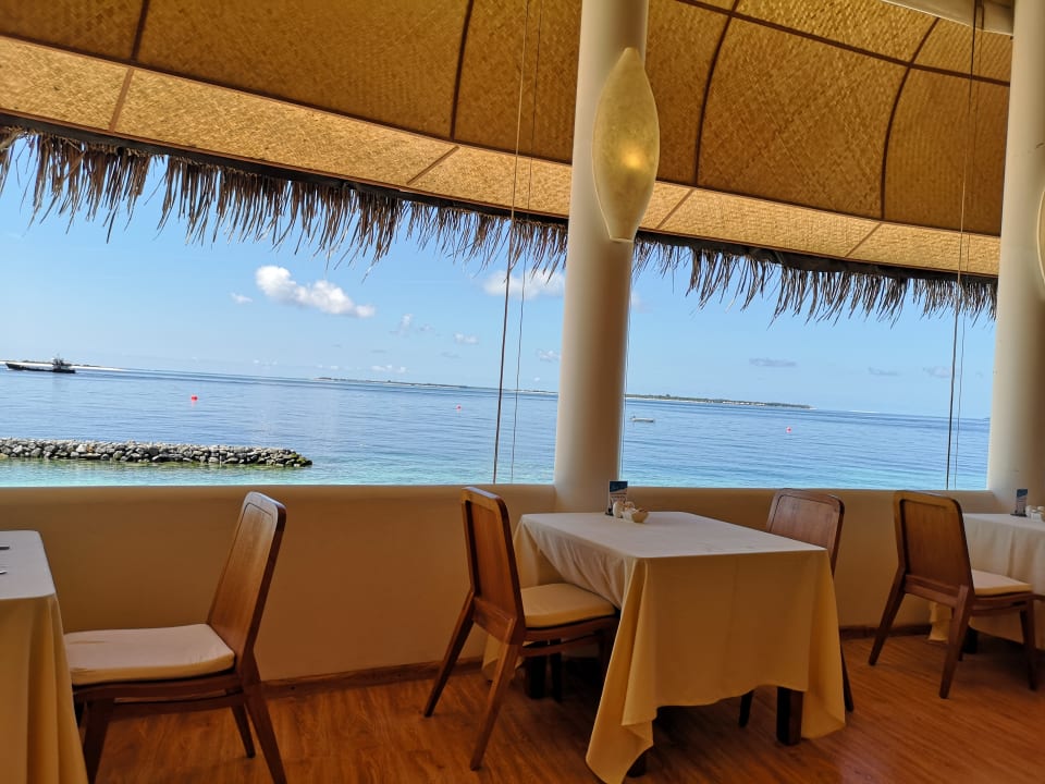Gastro Dreamland The Unique Sea & Lake Resort / Spa