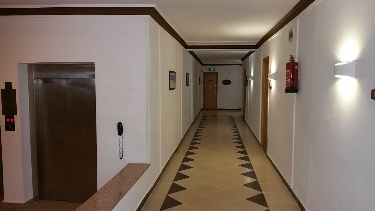 Flur Beach Albatros Resort