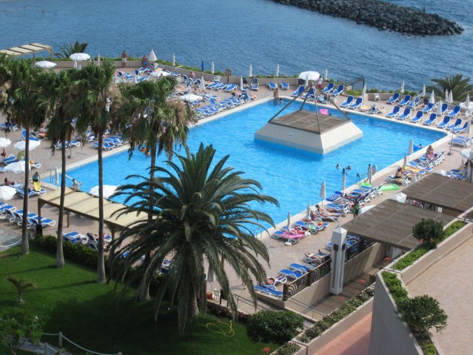 Pool Nr. 1 mit Meerblick Iberostar Waves Bouganville Playa