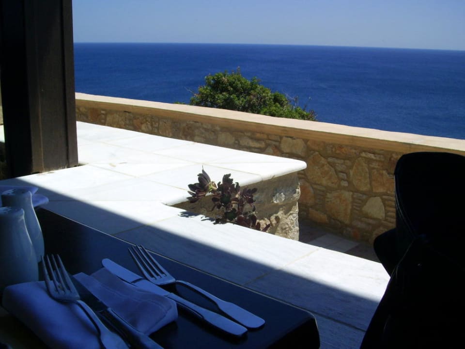Ausblick beim Mittagessen Hotel Kalithea Horizon Royal