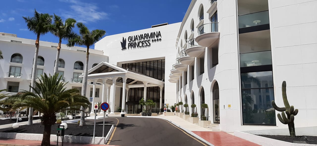 Lobby Guayarmina Princess