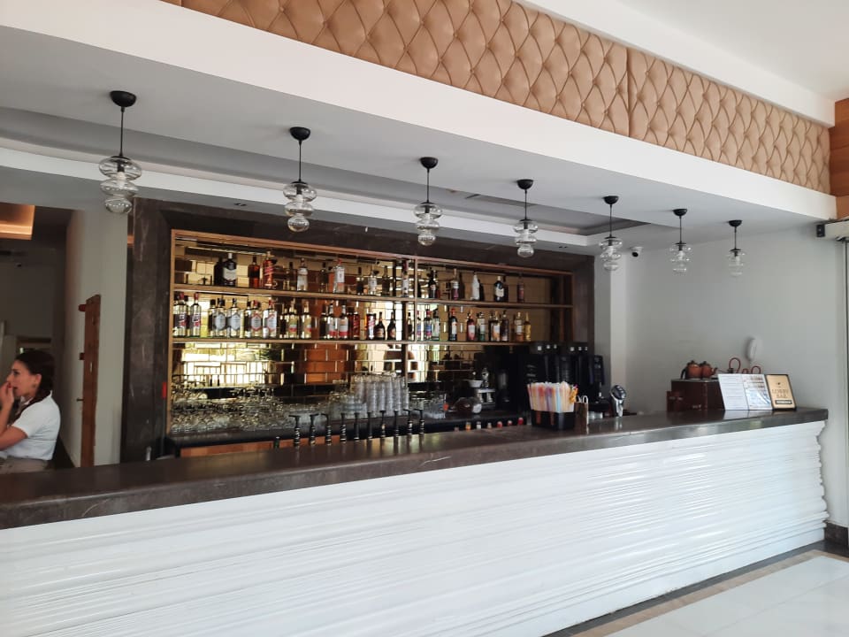 Lobby Side Royal Palace Hotel & Spa