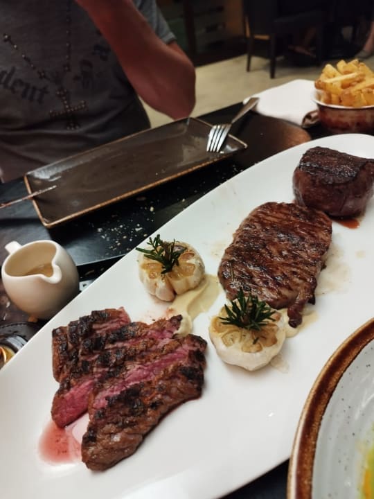 Gastro Anantara The Palm Dubai Resort