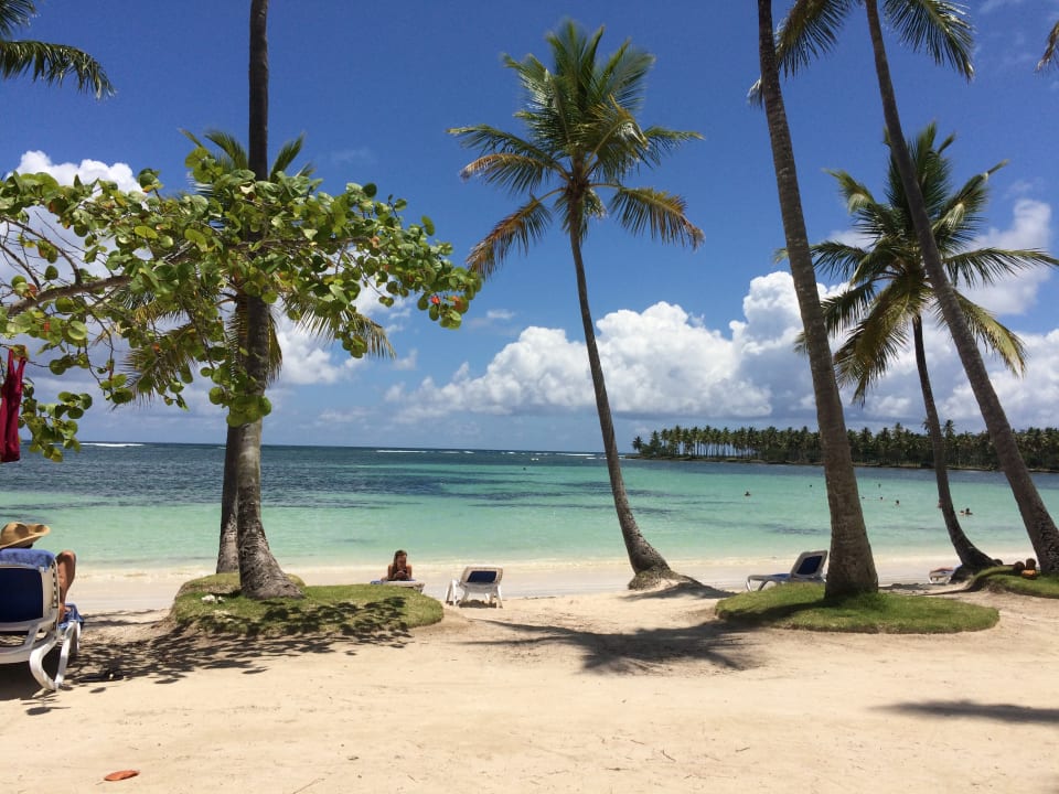 Strand Wyndham Alltra Samana