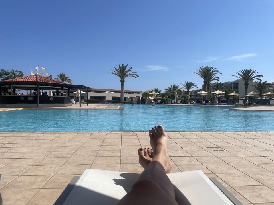 Pool Anissa Beach & Village