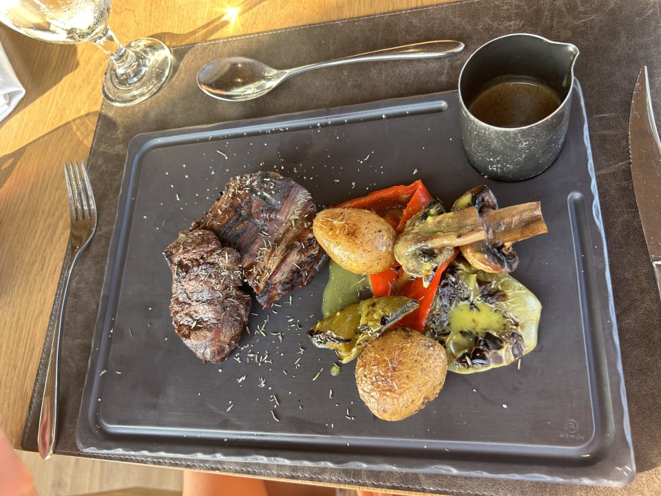 Gastro Nana Golden Beach