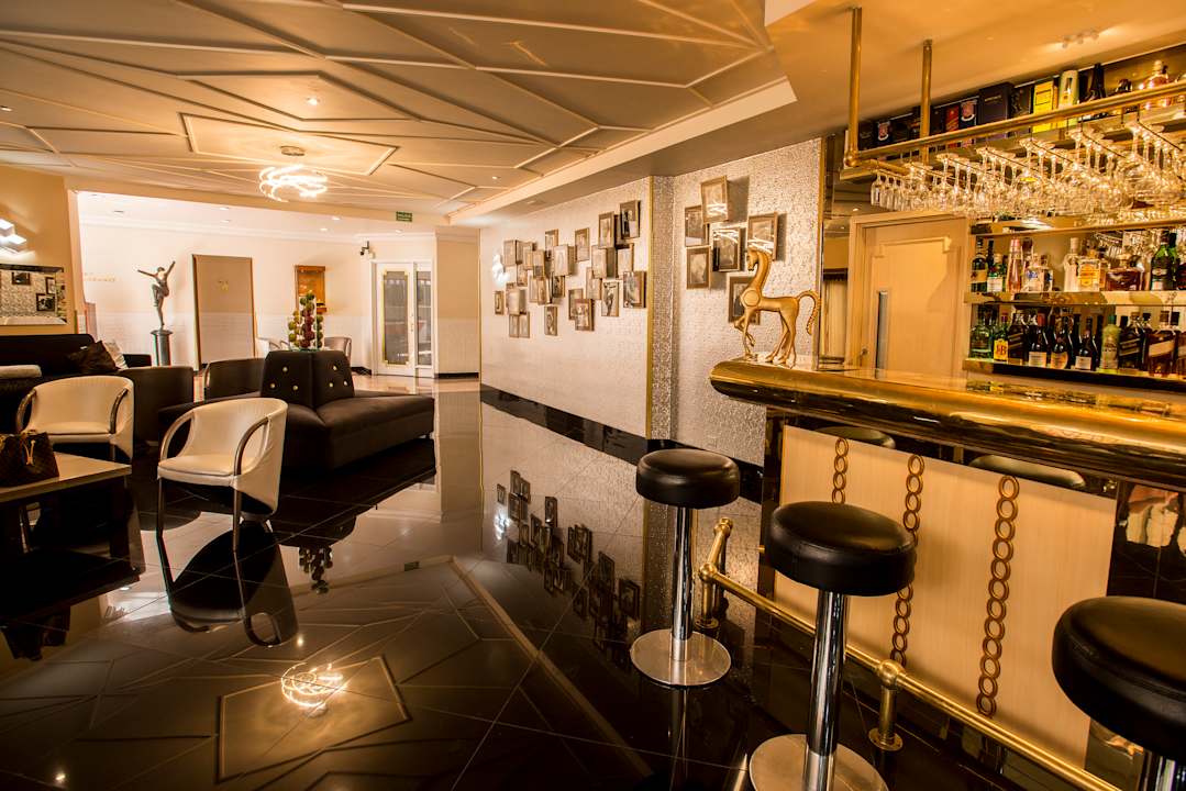 Gastro Lancaster House