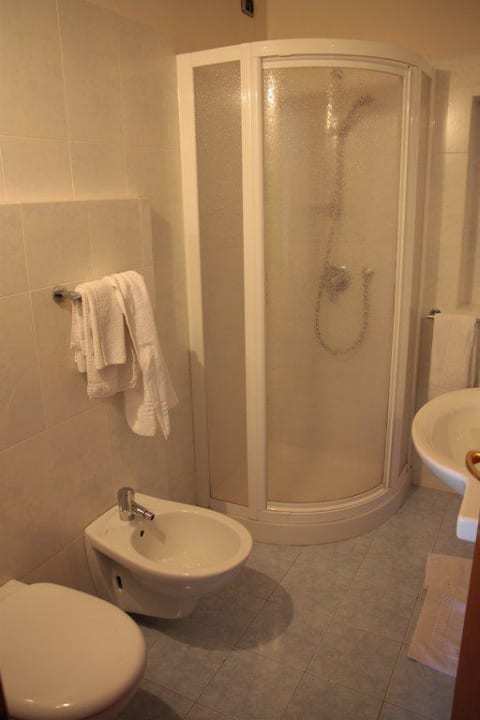 Badezimmer Superior-Kategorie Hotel Piccolo