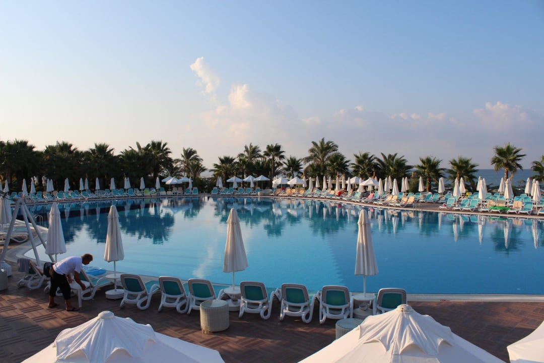 Morgenstimmung am Pool Paloma Oceana