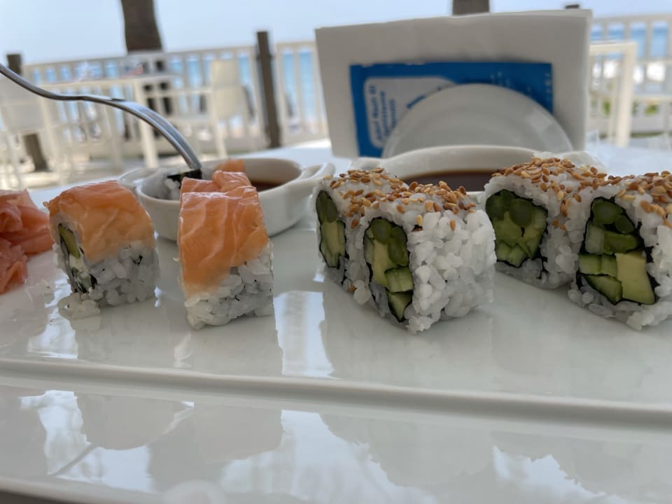 Gastro Acanthus Cennet Barut Collection