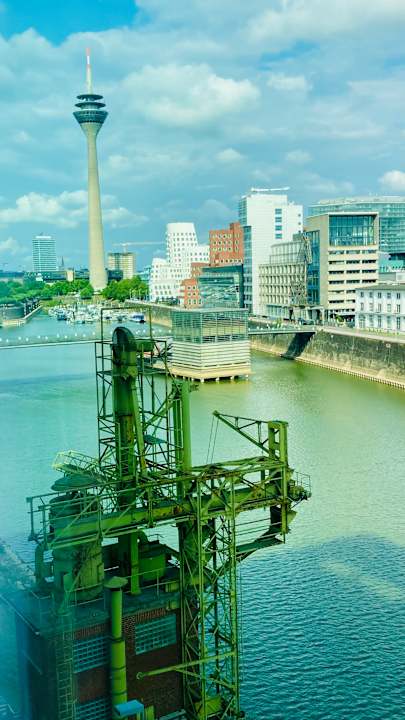 Ausblick Hotel Courtyard by Marriott Düsseldorf Hafen