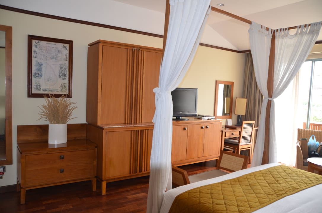 Deluxe Room Occidental Eden Beruwala, a member of Barcelo Hotel Group