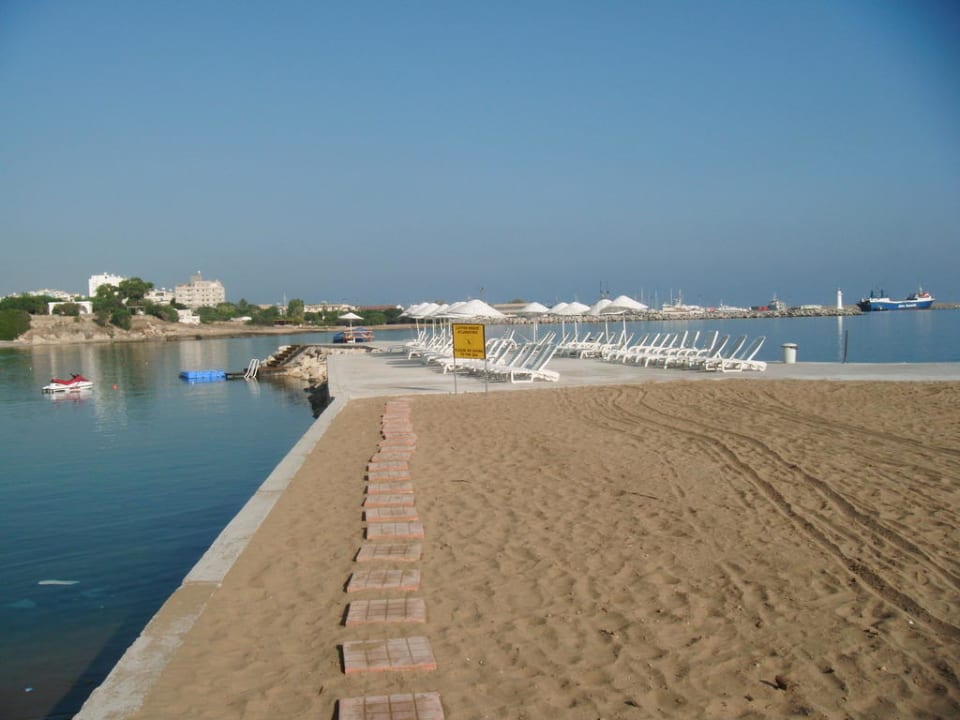 Strand Oscar Resort Hotel