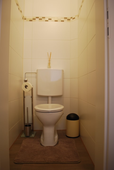 Zimmer Zehentner- Wein & Feriendomizil