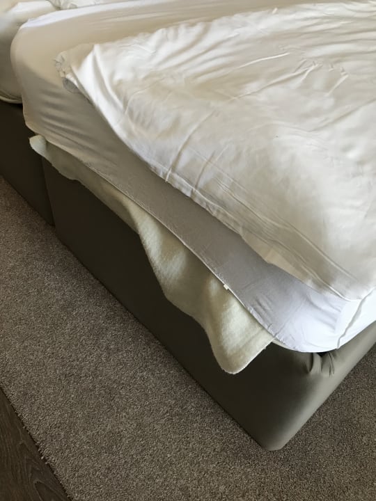 Zimmer Effect Grand Victoria Hotel