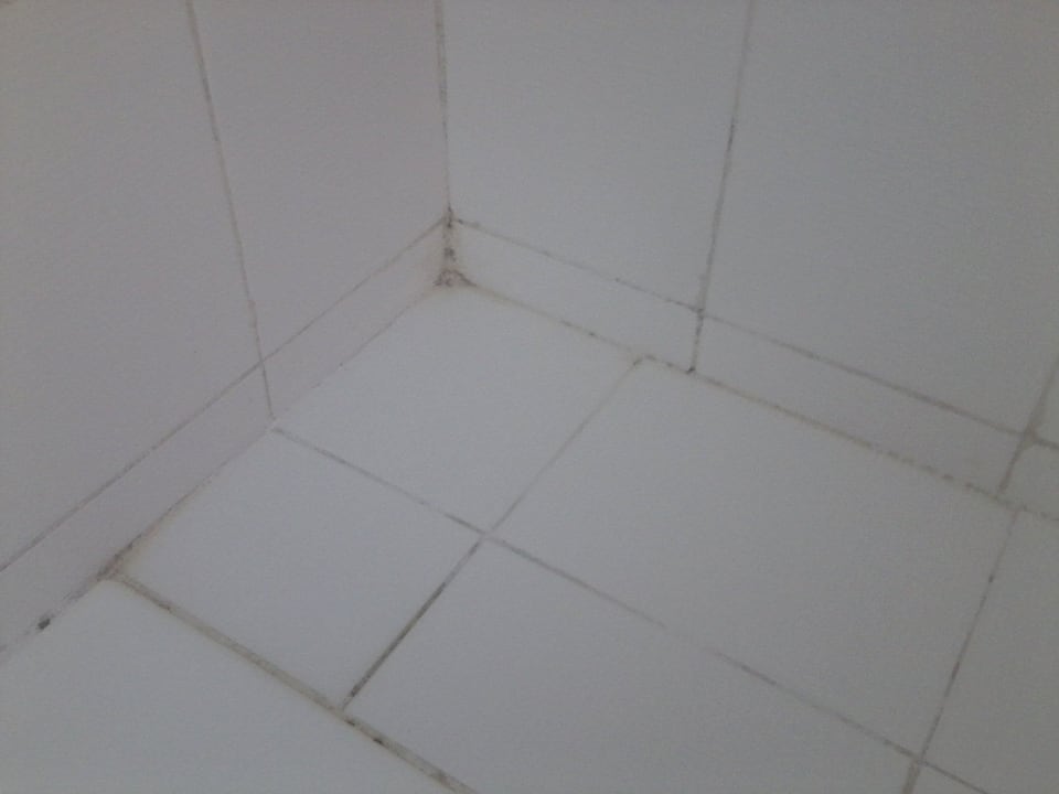 Schwarze Fugen  Gavimar Ariel Chico Club & Resort