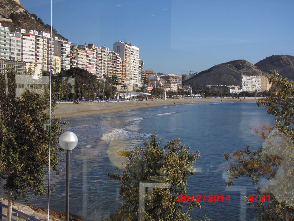 Vom Frühstücksraum aus Hotel Meliá Alicante