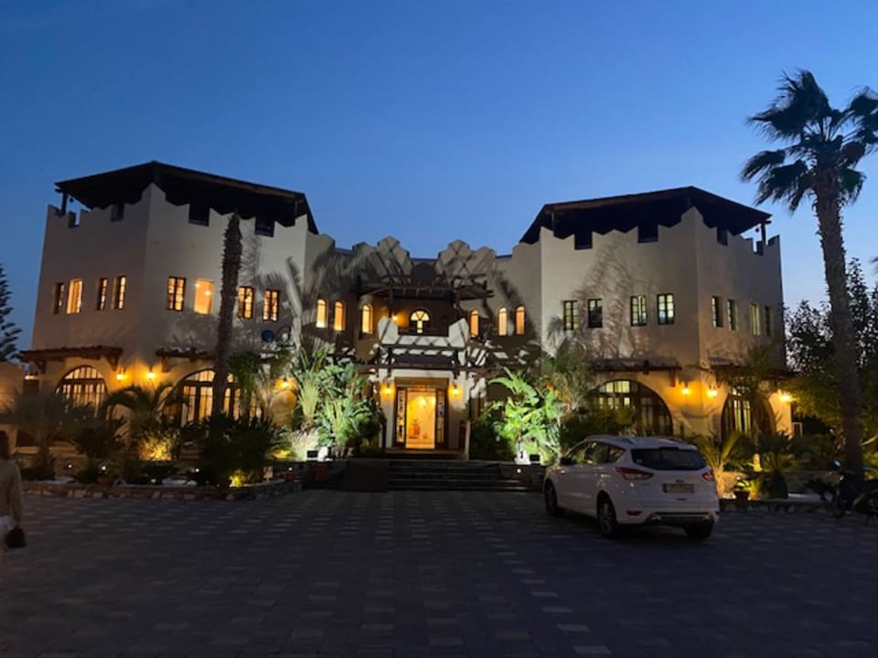 Außenansicht Gaia Garden Hotel