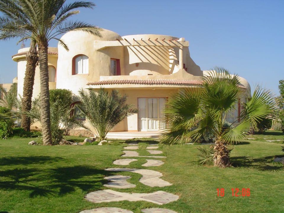 Hotel bungalow Hotel Hauza Beach Resort