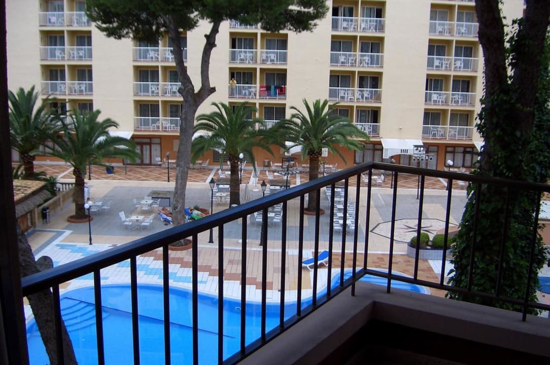 Blick zum Nachbarhotel Hotel Pabisa Chico