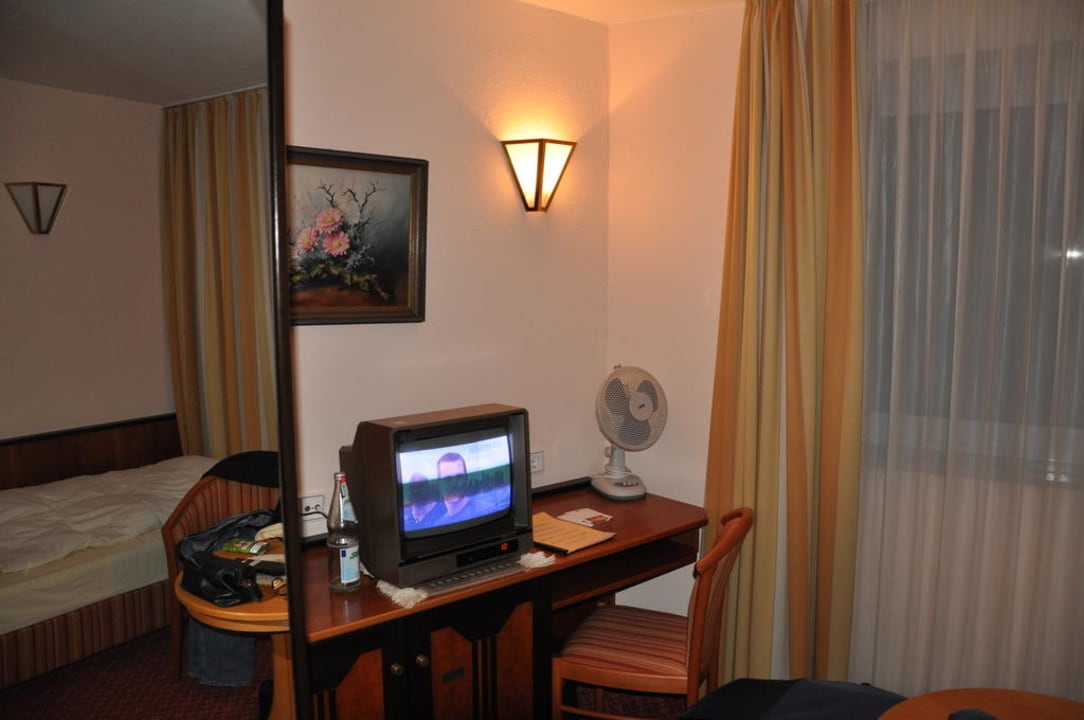 Unterhaltungselektronik Hotel Zum Goldenen Ochsen