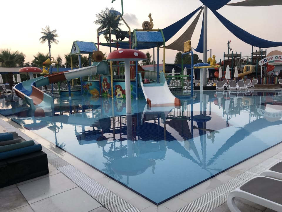 Sport & Freizeit Dream World Aqua Hotel