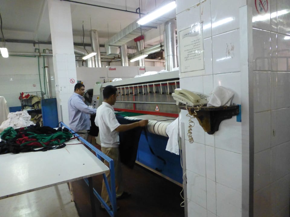 Große Mangel in der Wäscherei Steigenberger Coraya Beach - Adults only