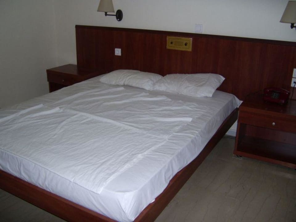 Bedroom Karras Grande Resort