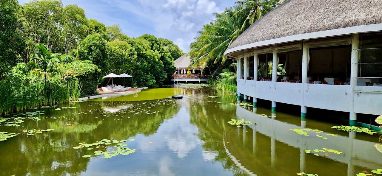 Gastro Dreamland The Unique Sea & Lake Resort / Spa