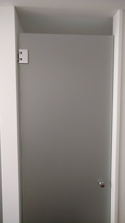 Toilettentür, gut für Spanner HM Balanguera Beach