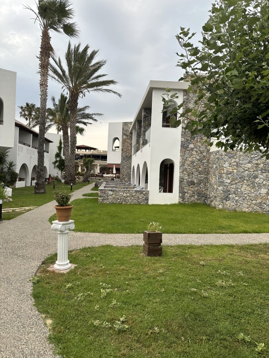 Gartenanlage Gaia Garden Hotel