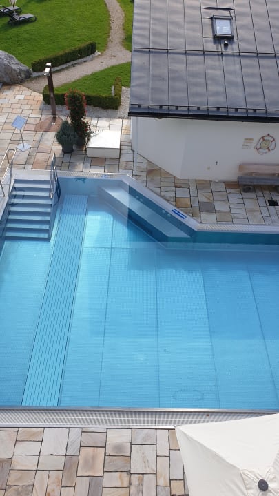 Pool Alm- & Wellnesshotel Alpenhof