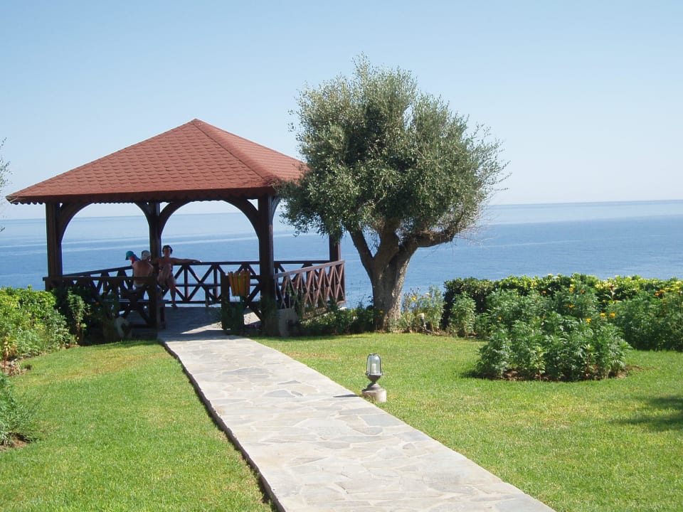 Schönes Plätzchen zum verweilen Hotel Kalithea Horizon Royal