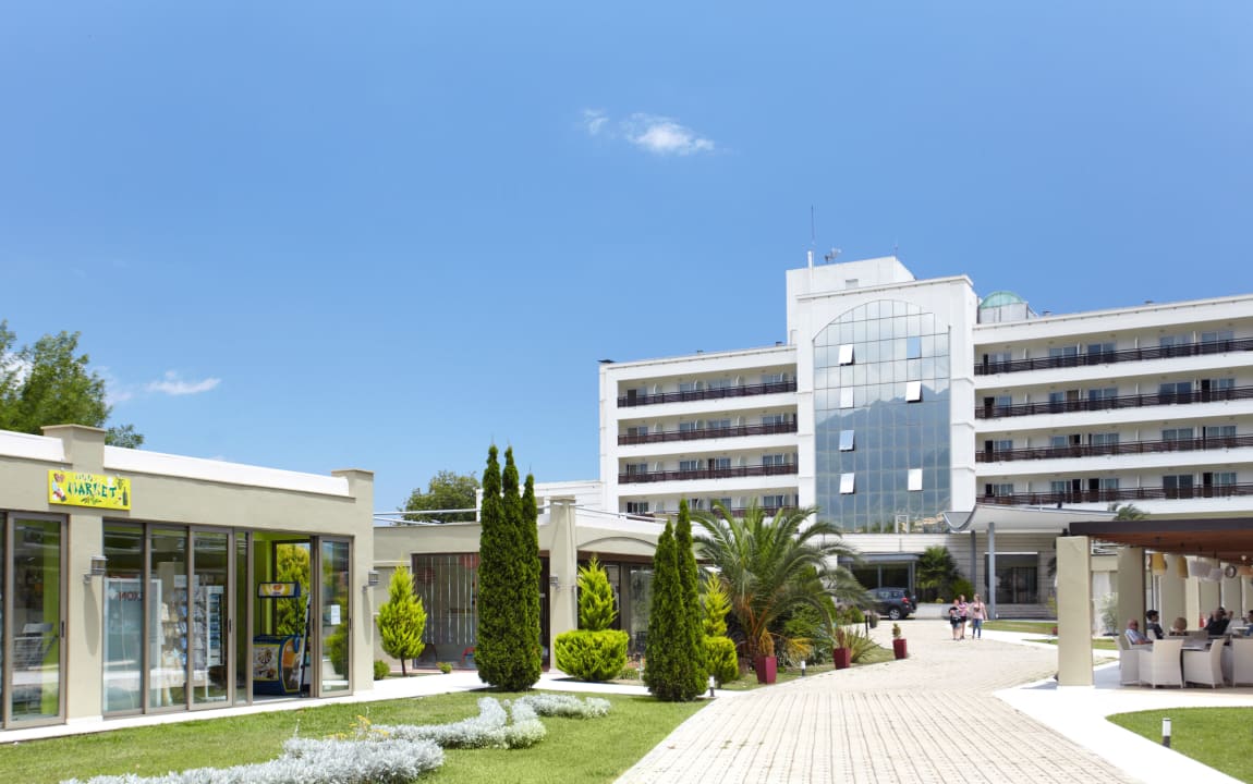 Main buiding Olympian Bay Grand Resort