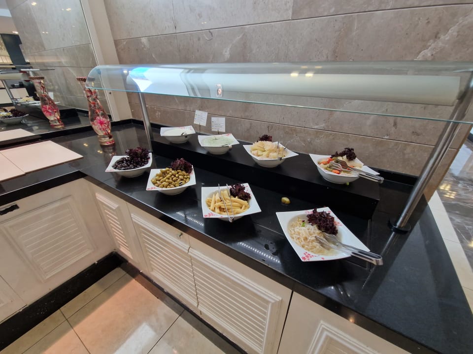 Gastro Well Palace Side