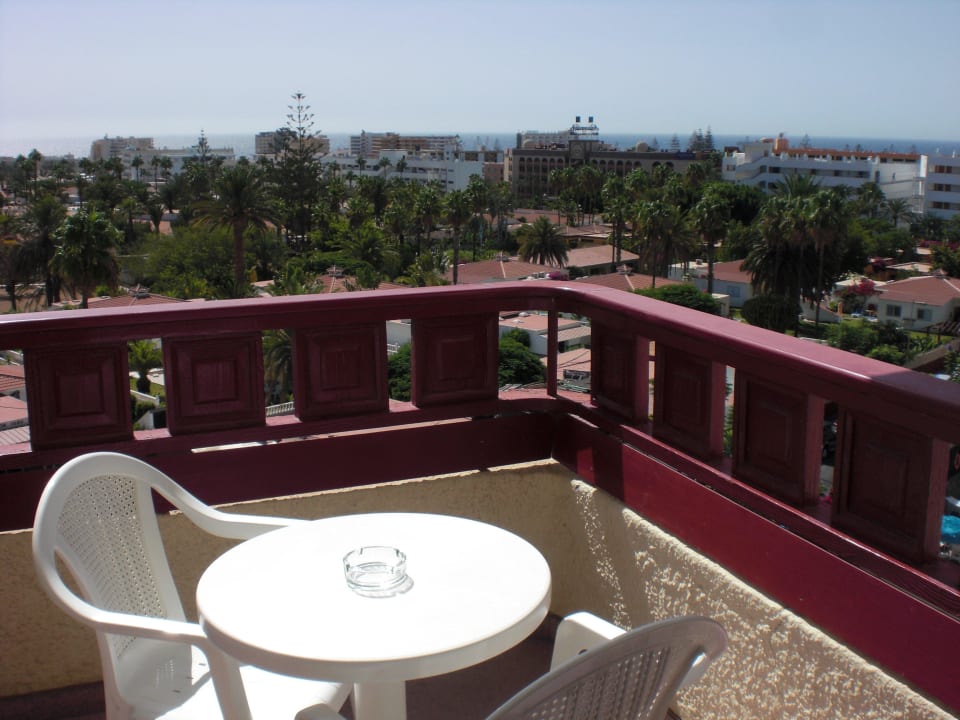 Vistas HL Miraflor Suites Hotel