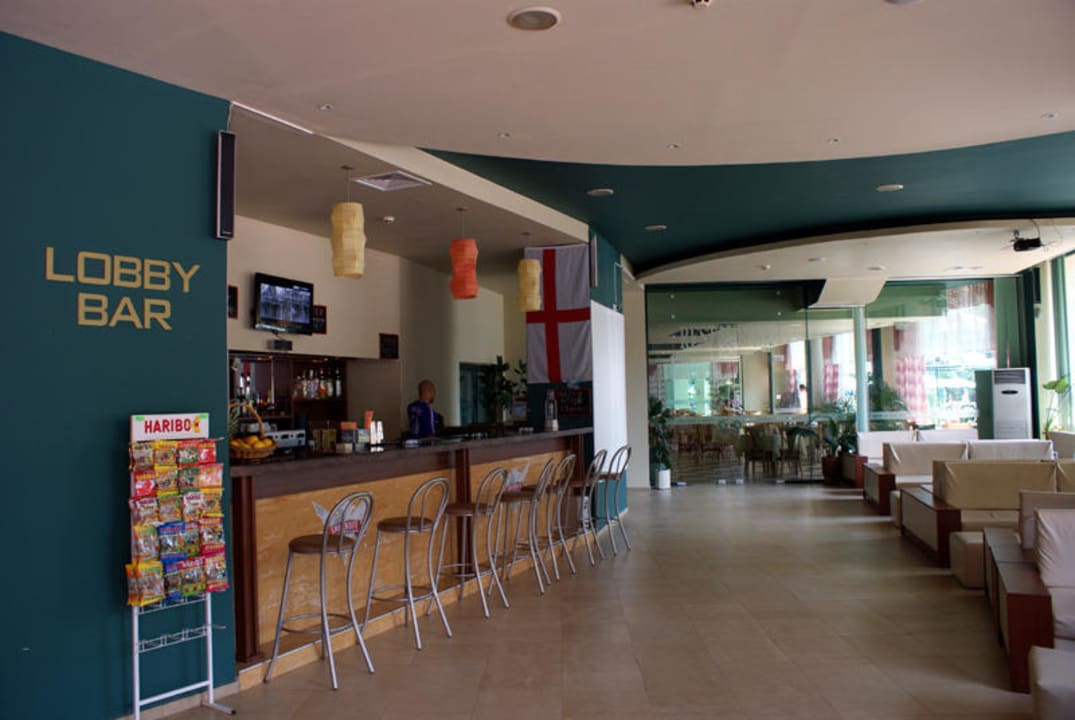 Bar wewnętrzny Hotel Mena Palace