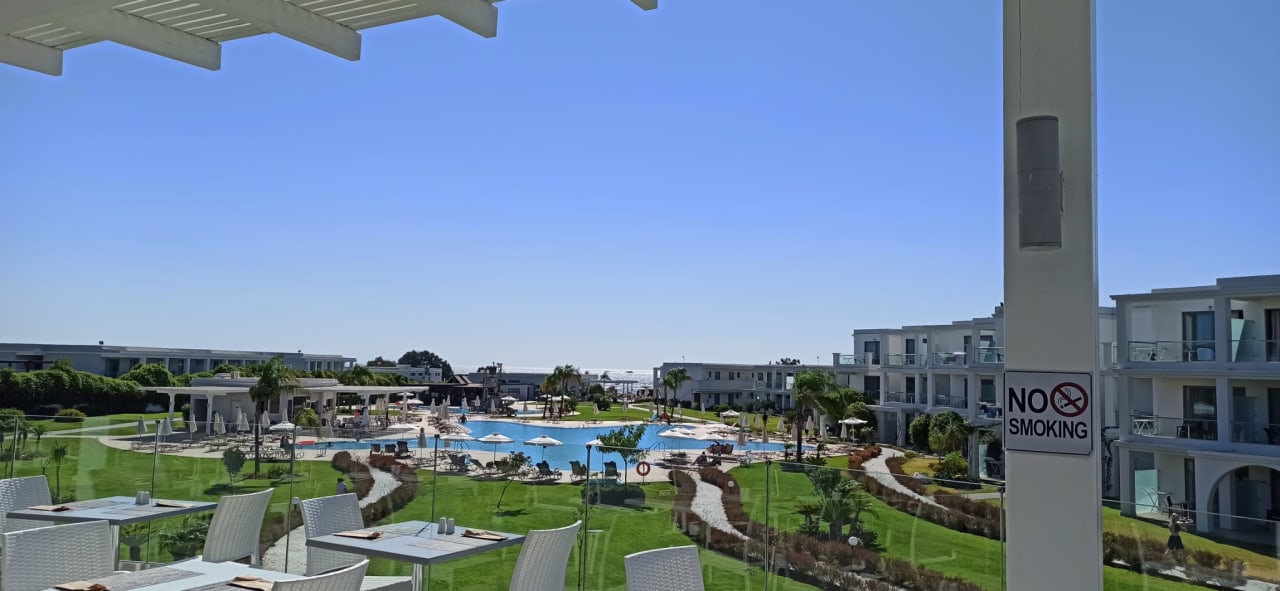 Ausblick Asterias Beach Resort