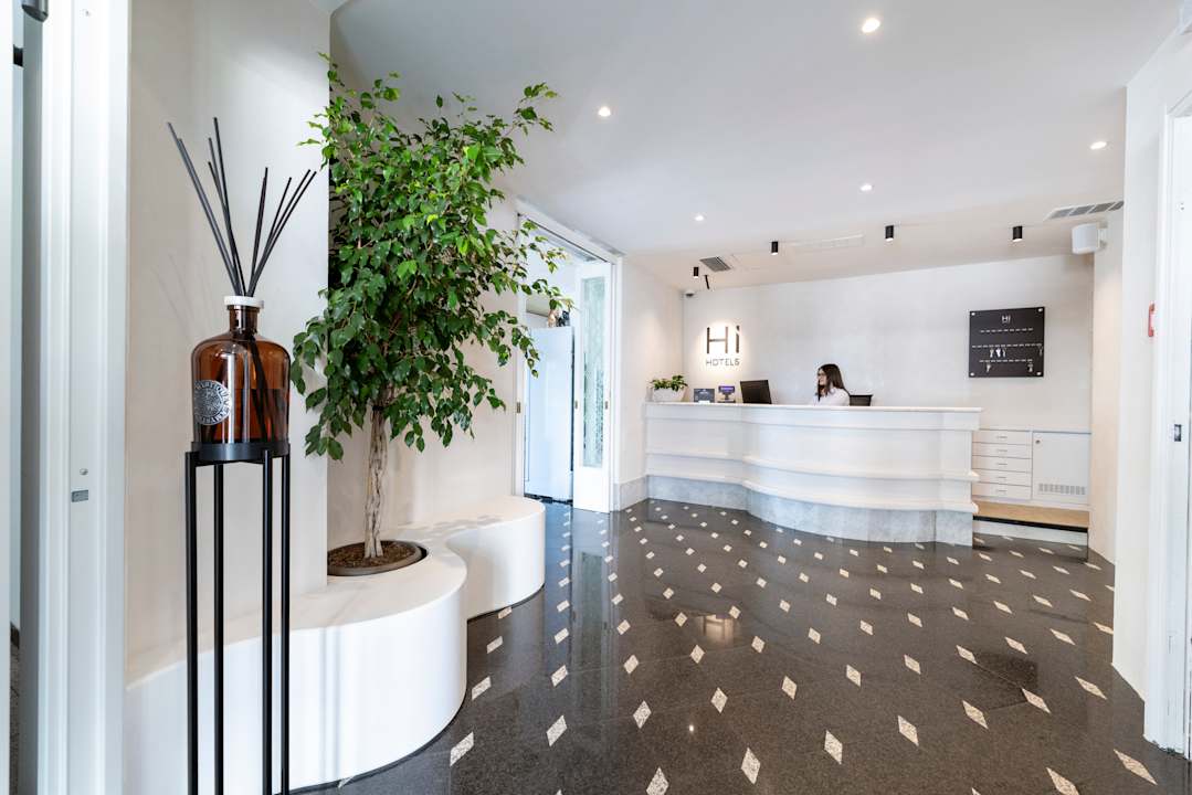 Lobby Hi Hotels Riva - Lakeview