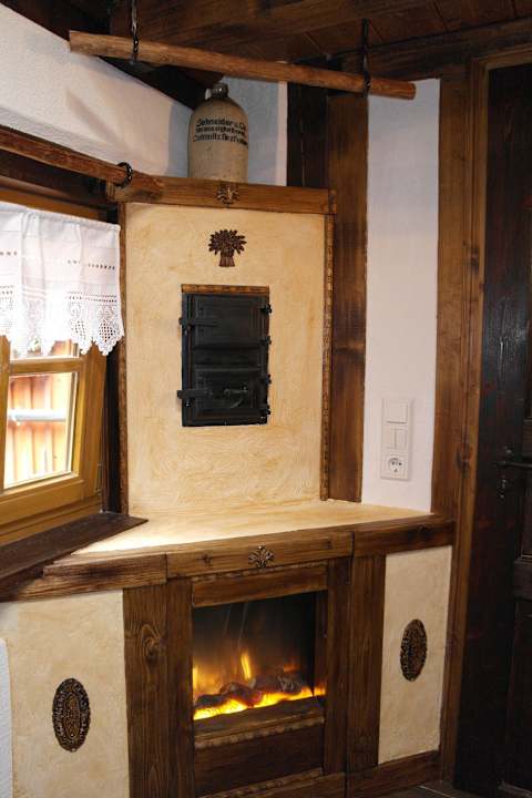 Kamin(aus Brandschutzgründen elektr.) Apartment Altes Hinterhäusel