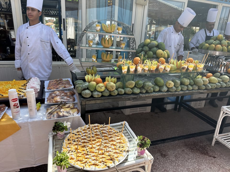 Gastro Golden Beach Resort