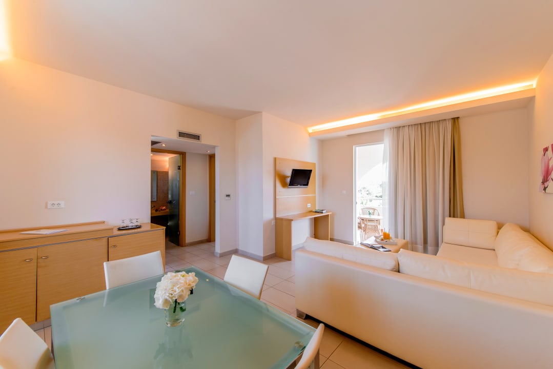 Zimmer Afandou Bay Resort Suites