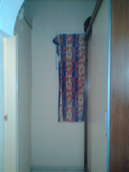 Zwischenraum zum Bad hin Sayanora Hotel